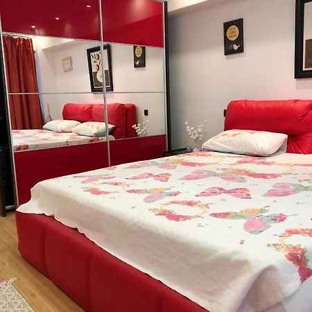 Bella Casa Apartments Fagaras Luaran gambar